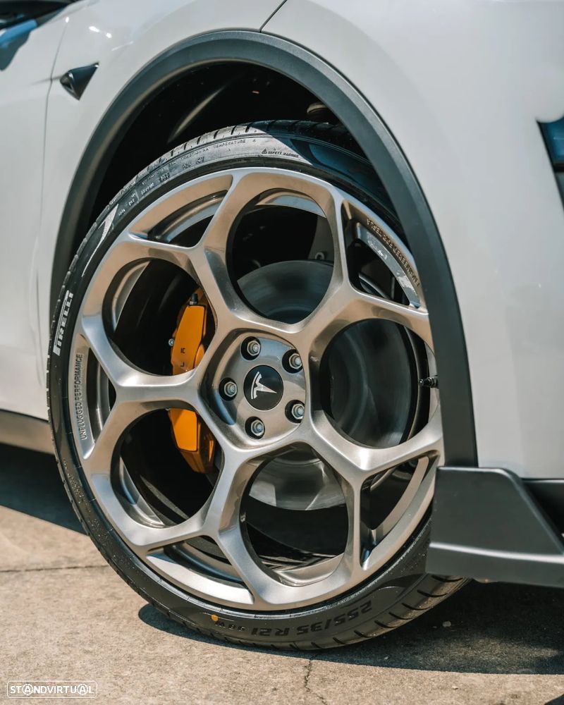 Tesla Model Y Long Range Tração Integral - 9