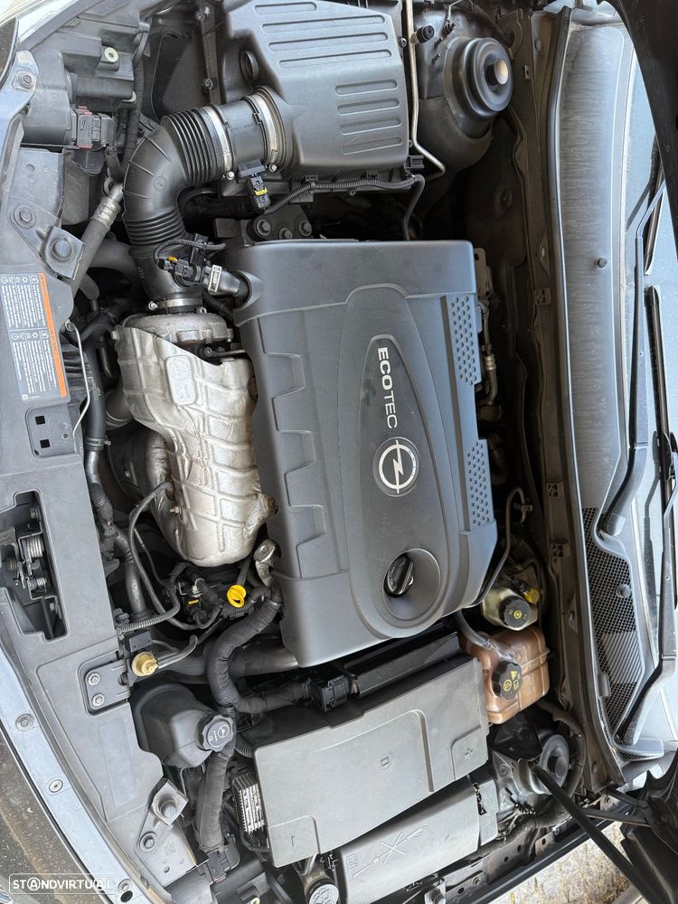 Opel Insignia Sports Tourer - 8