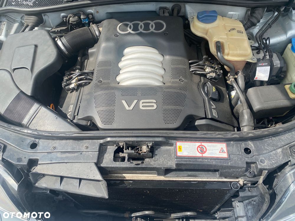 Audi A6 Limousine 2.8 Quattro - 12