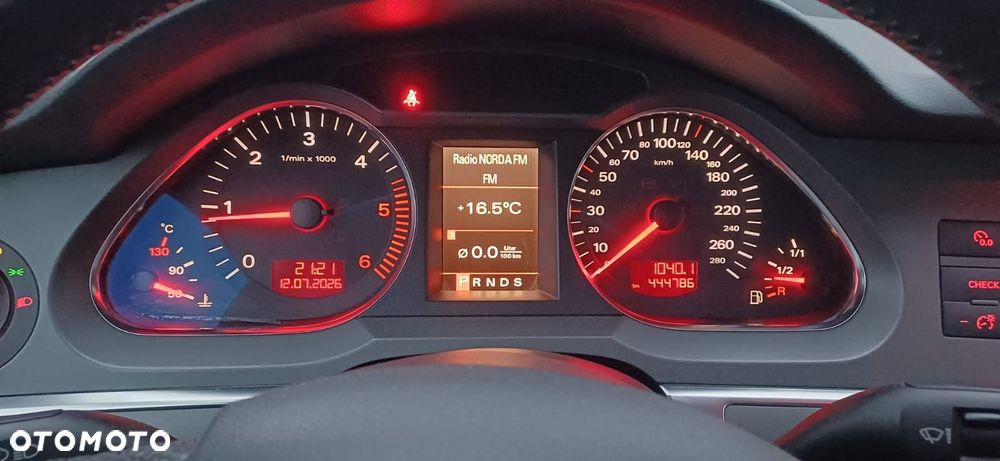 Audi A6 Avant - 17