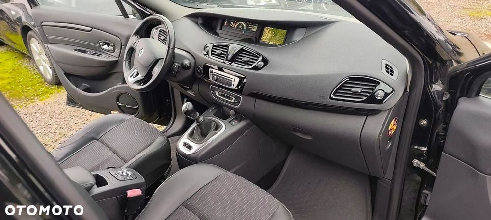 Renault Grand Scenic ENERGY TCe 115 Bose Edition - 12