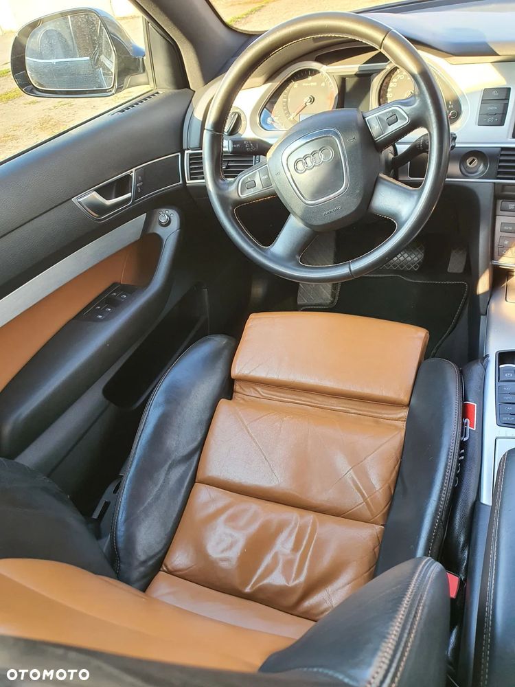 Audi A6 Avant 2.7 TDI DPF quattro tiptronic - 34