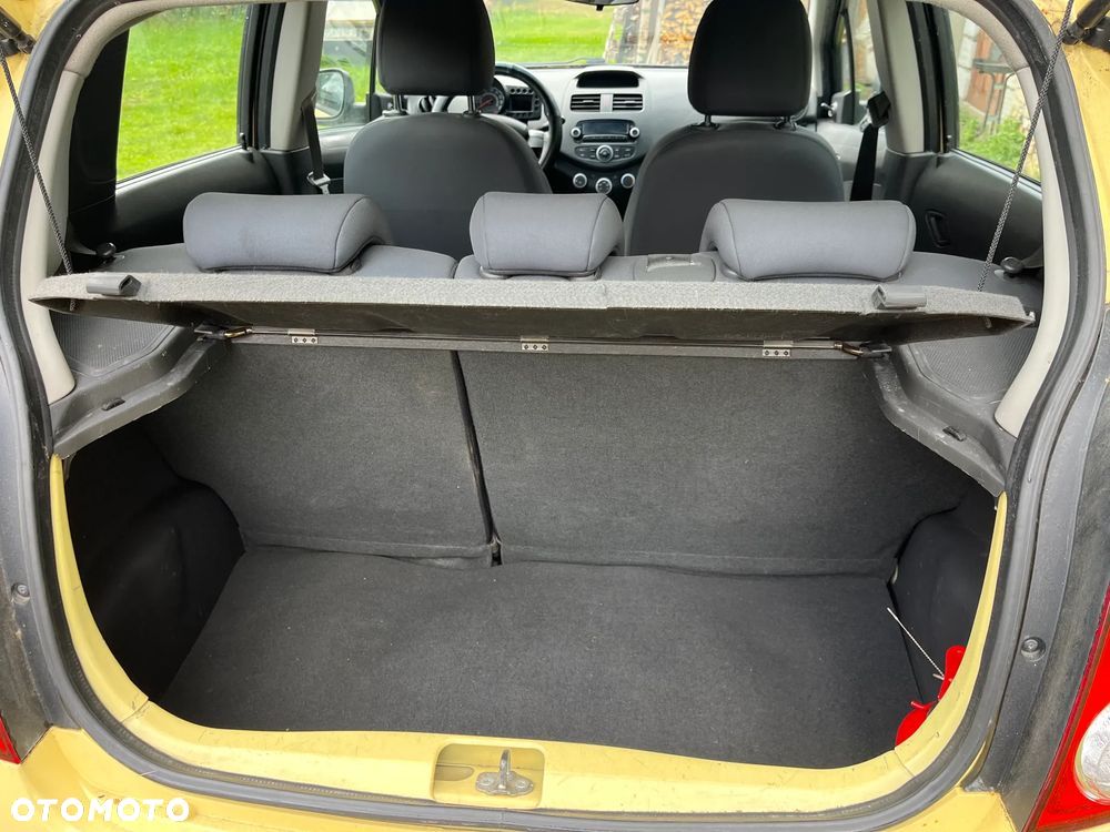 Chevrolet Spark - 10