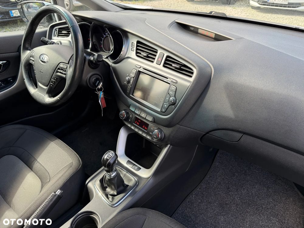 Kia Ceed 1.6 CRDi Smart - 39