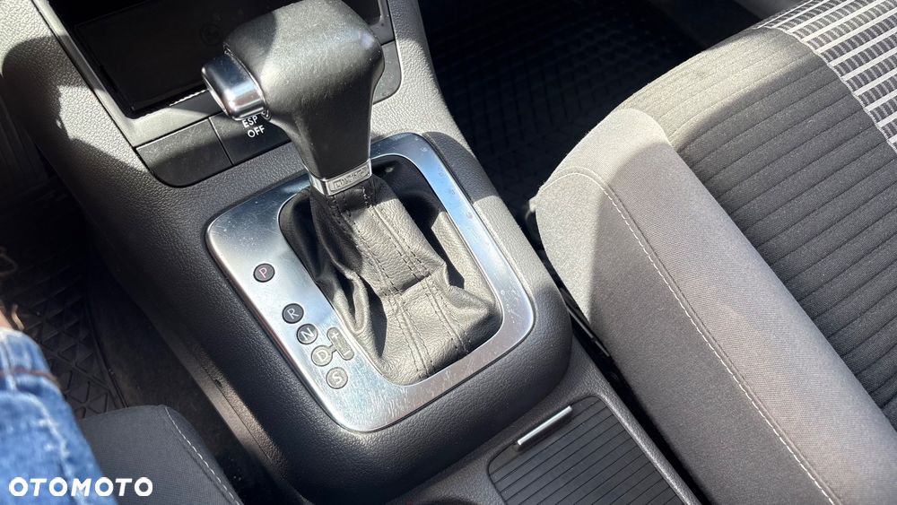 Volkswagen Golf Plus 1.4 TSI DSG United - 31