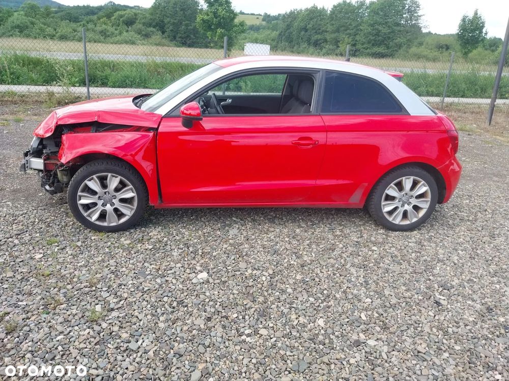 Audi A1 3-drzwiowe 1.6 TDI S line edition - 6