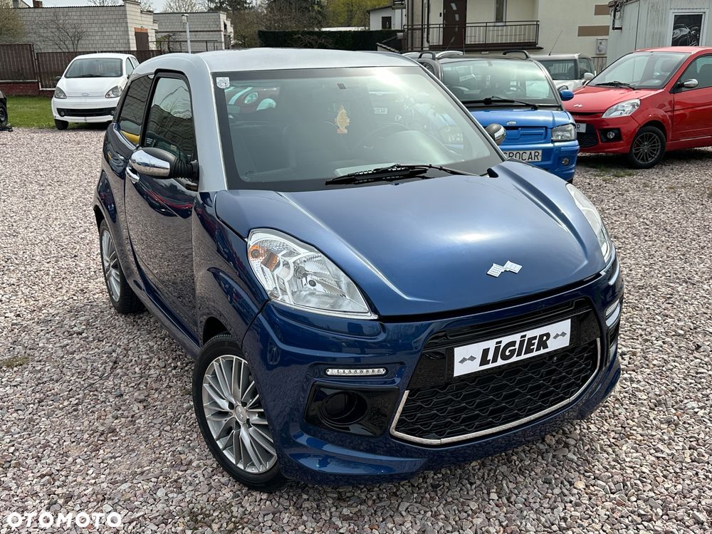 Aixam Crossline - 26