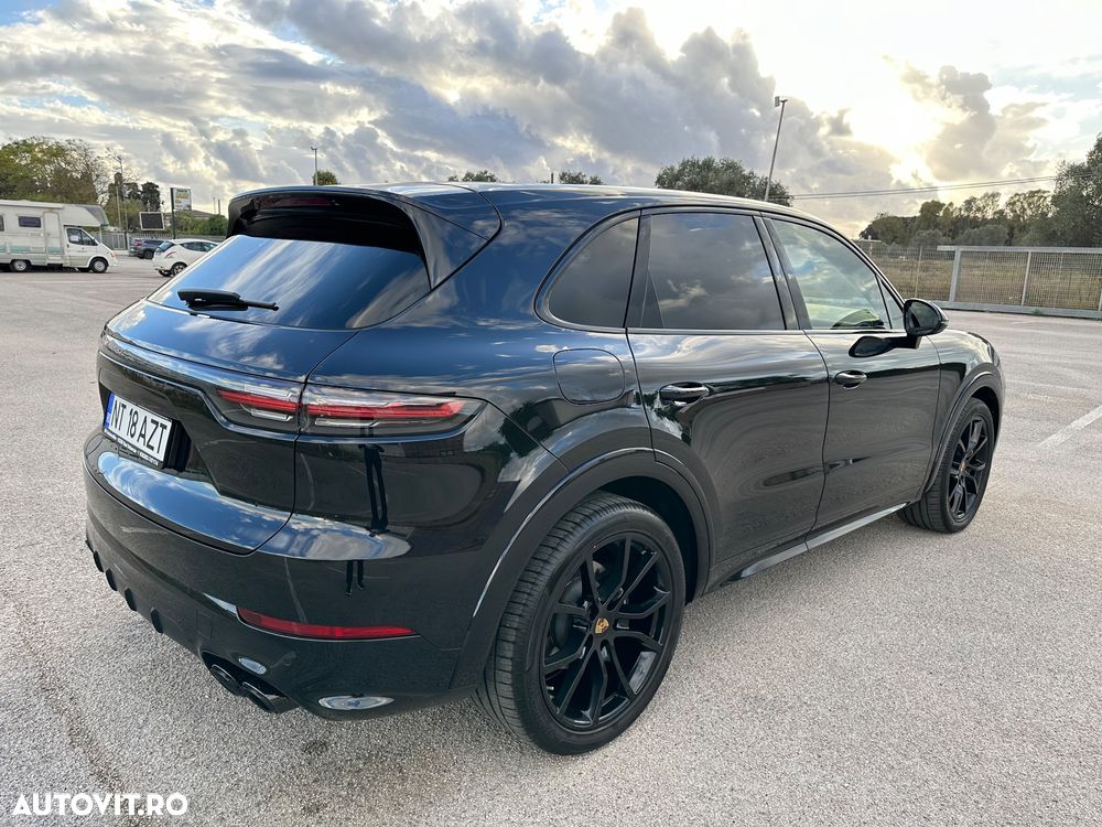 Porsche Cayenne Tiptronic S - 10