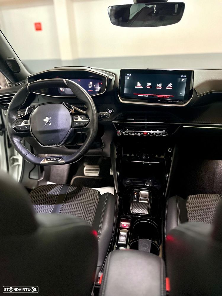 Peugeot 2008 - 5