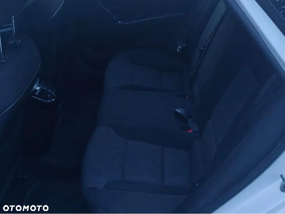 Hyundai i40 1.6 GDI Classic - 11