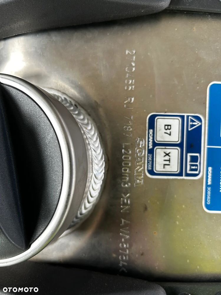 Scania N,G,S Zbiornik paliwa 200 L - 6