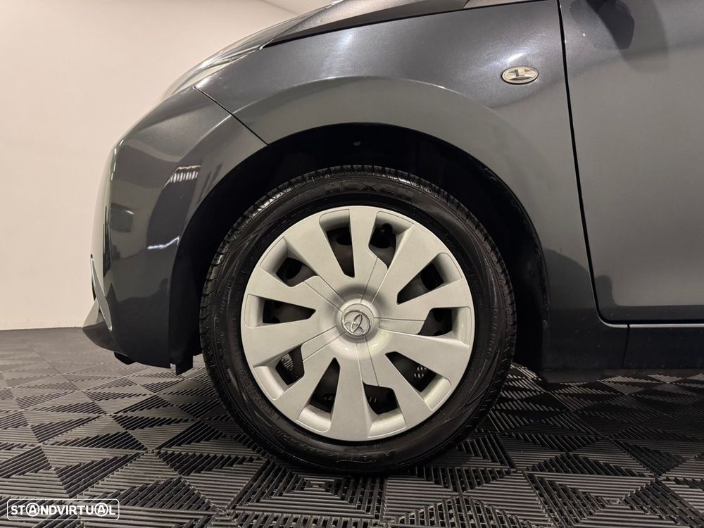 Toyota Aygo 1.0 X-Play+AC+X-Touch - 11