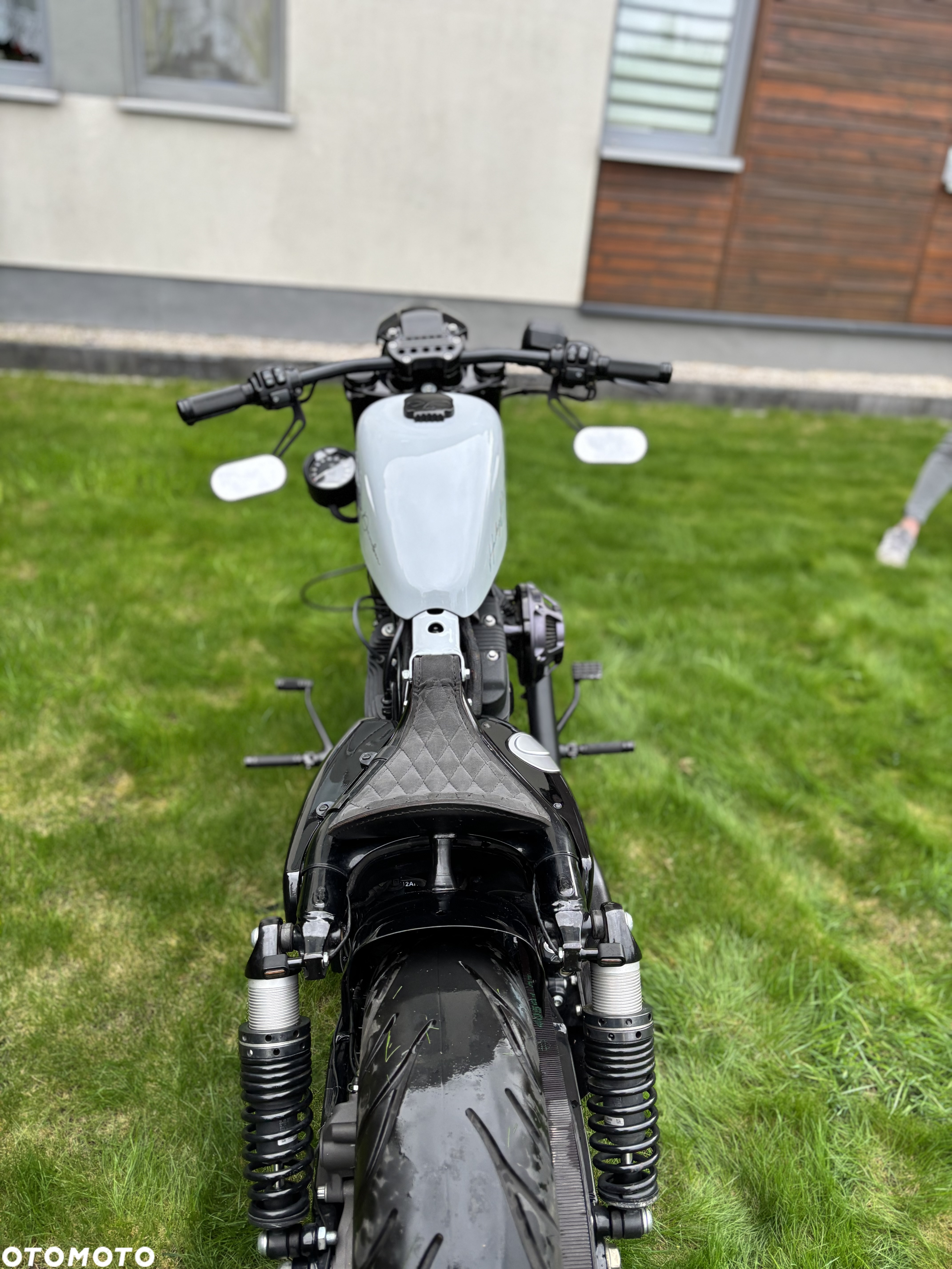 Harley-Davidson Sportster Iron 1200 - 14