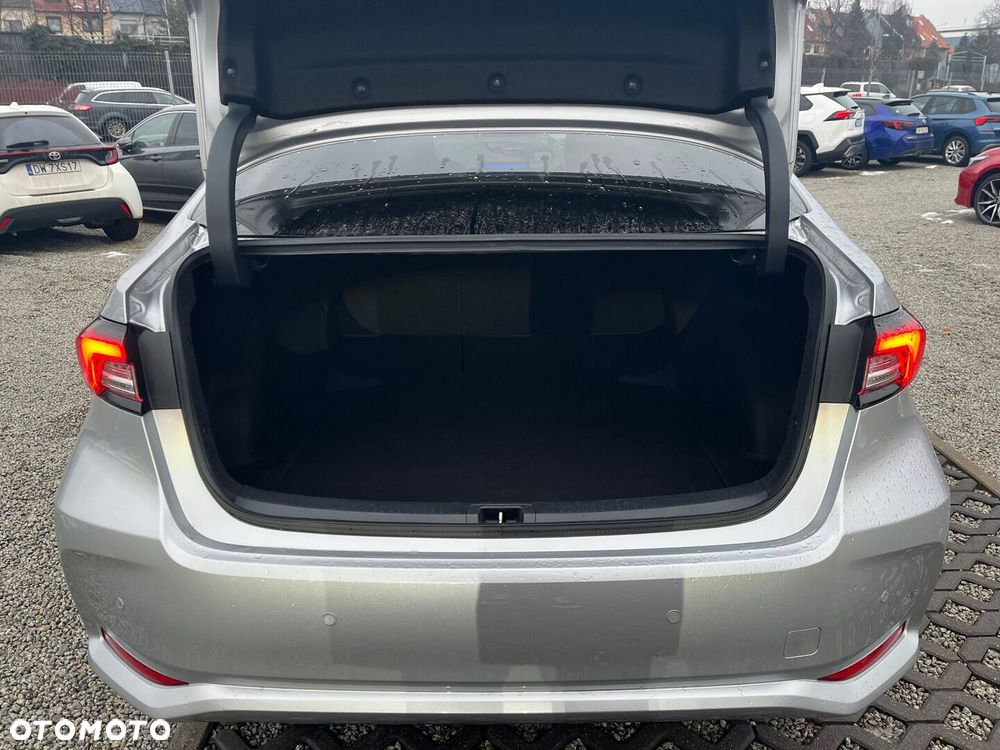 Toyota Corolla 1.8 Hybrid GR Sport Dynamic - 11