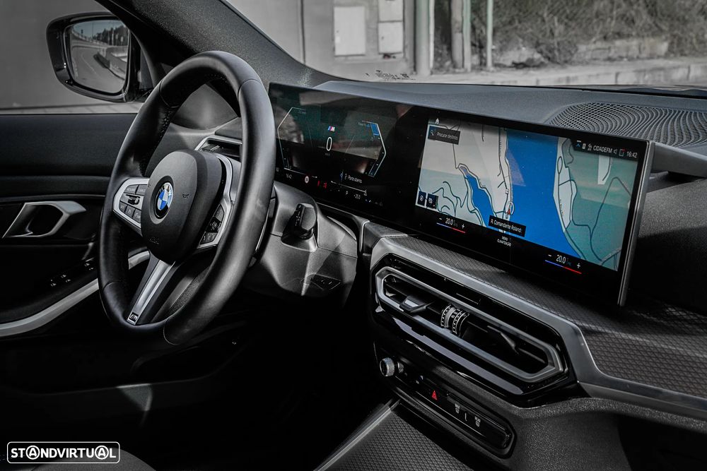 BMW 320 d Touring Pack Desportivo M Auto - 8
