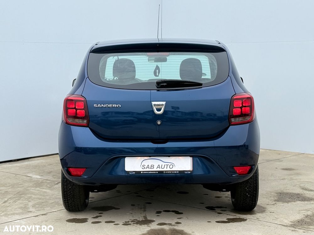 Dacia Sandero SCe 75 Essential - 13