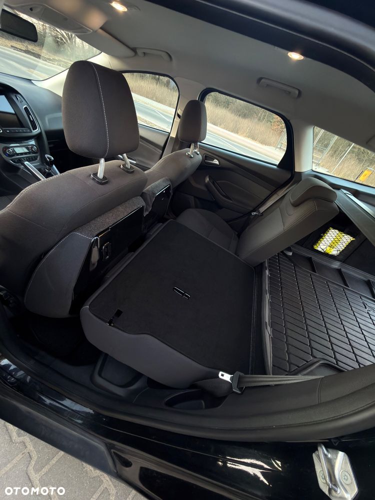 Ford Focus SW 1.0 EcoBoost Titanium - 10