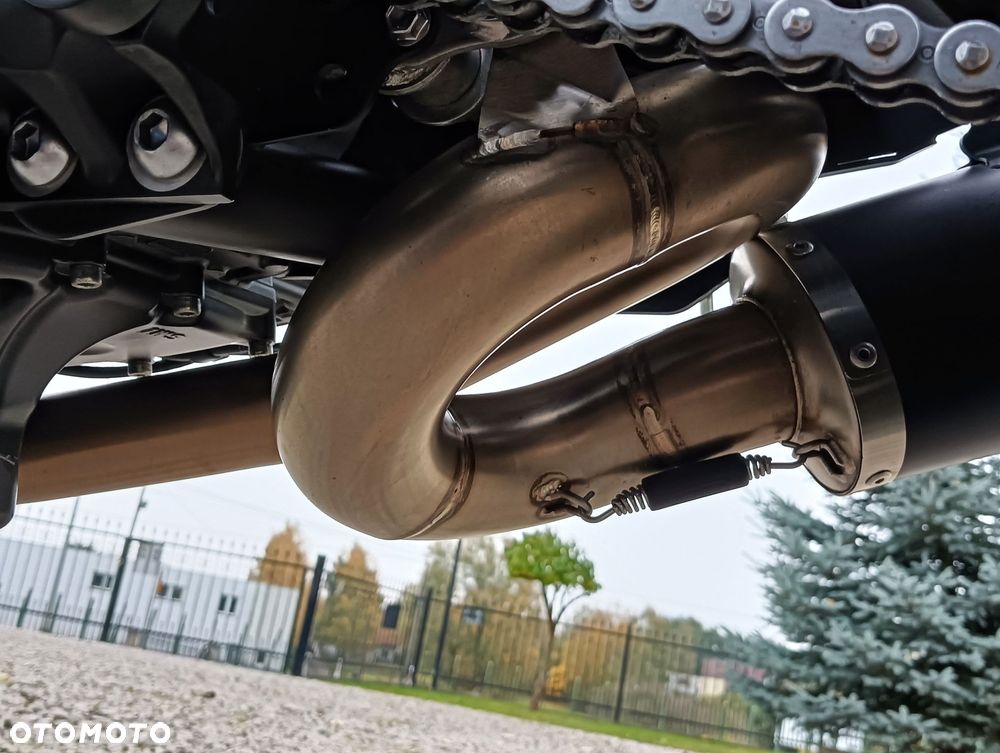 Yamaha MT - 22