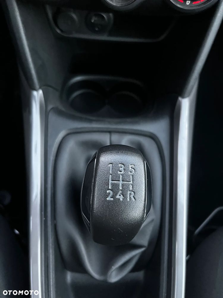 Peugeot 2008 PureTech 82 Allure - 29