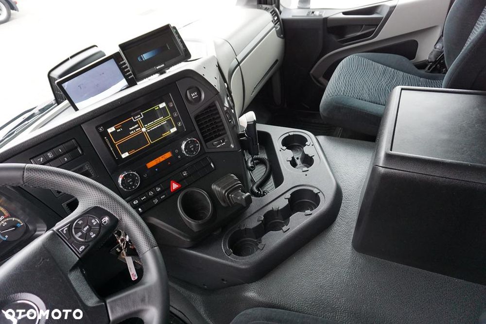 Mercedes-Benz / ANTOS / 1830 / E 6 / CHŁODNIA + WINDA / 18 PALET / 91 000 KM - 9