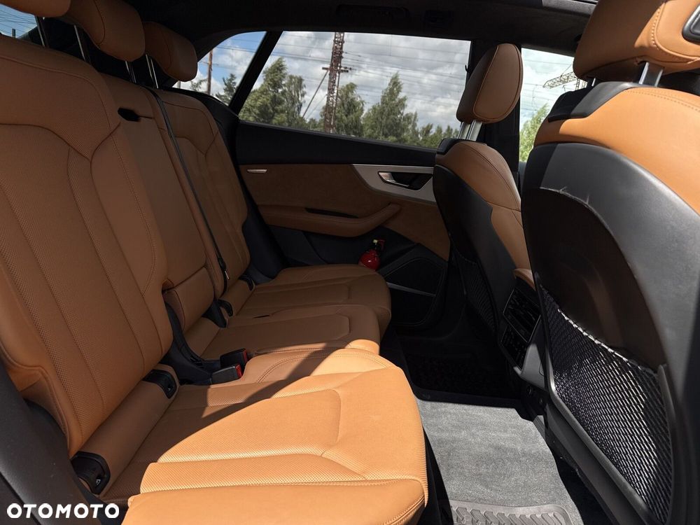 Audi Q8 50 TDI mHEV Quattro Tiptronic - 29