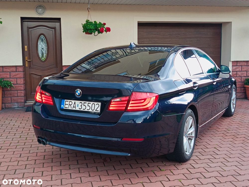 BMW Seria 5 520d Luxury Line - 14