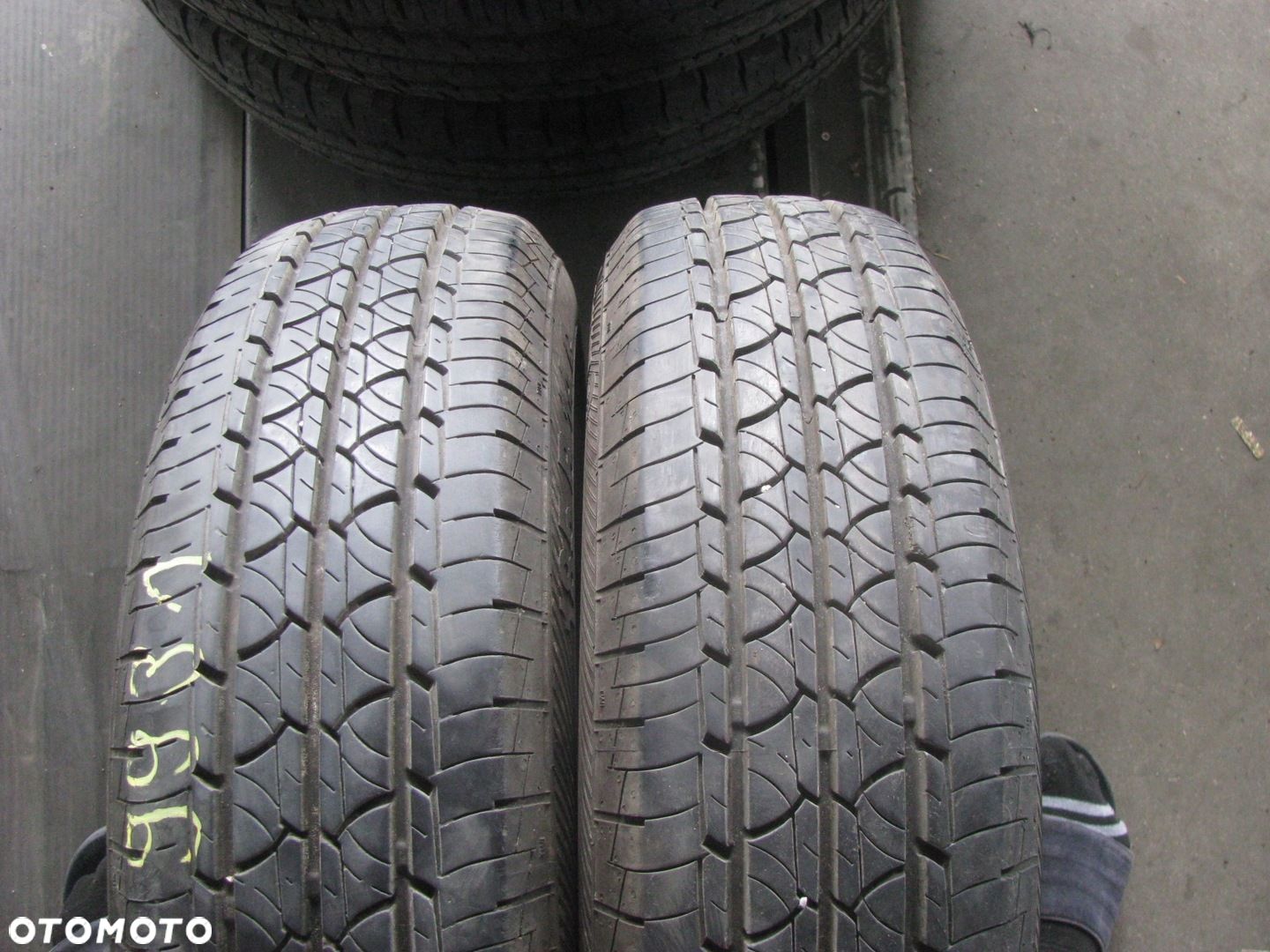 185R14C 102/100Q Vanis 2 8PR - 1