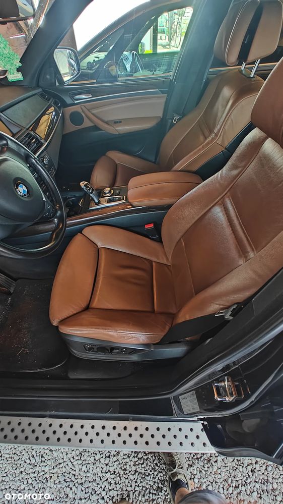 BMW X5 3.0sd xDrive - 13
