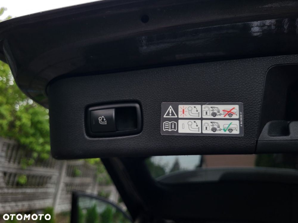 Mercedes-Benz ML - 16