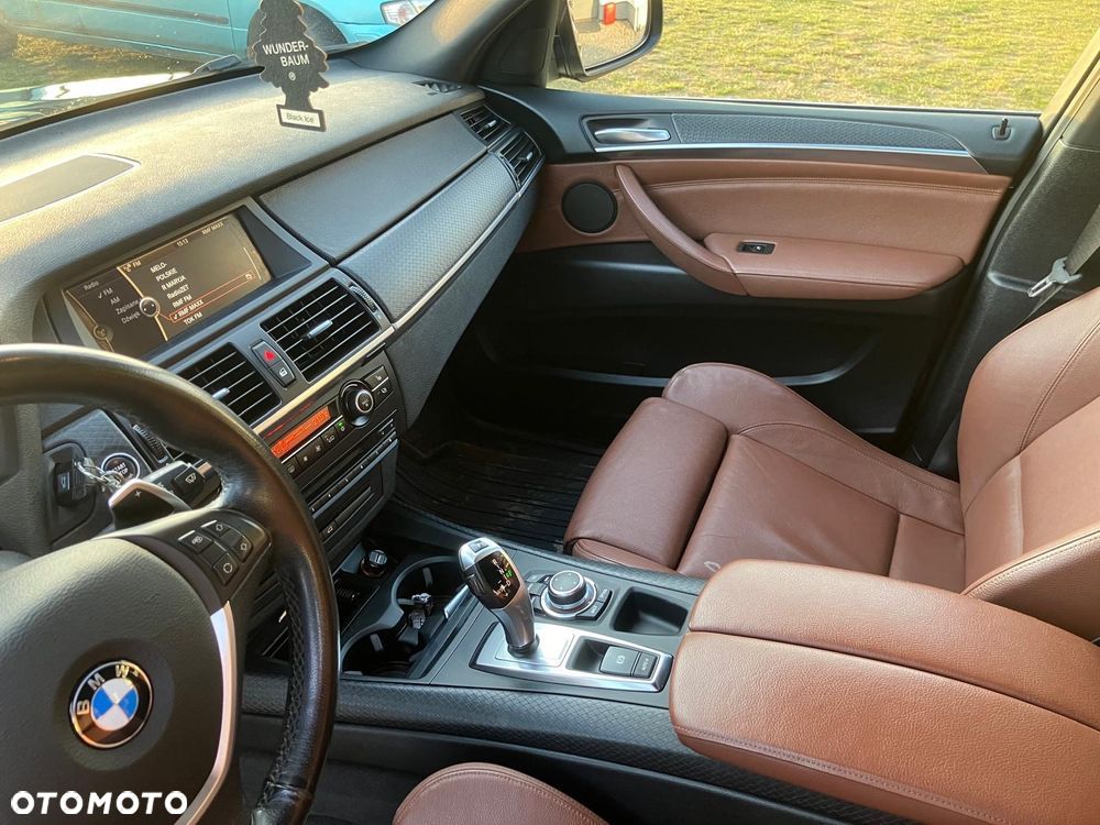BMW X5 xDrive30d - 13