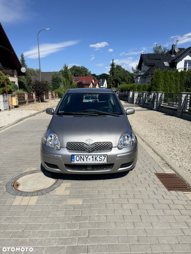Toyota Yaris - 3