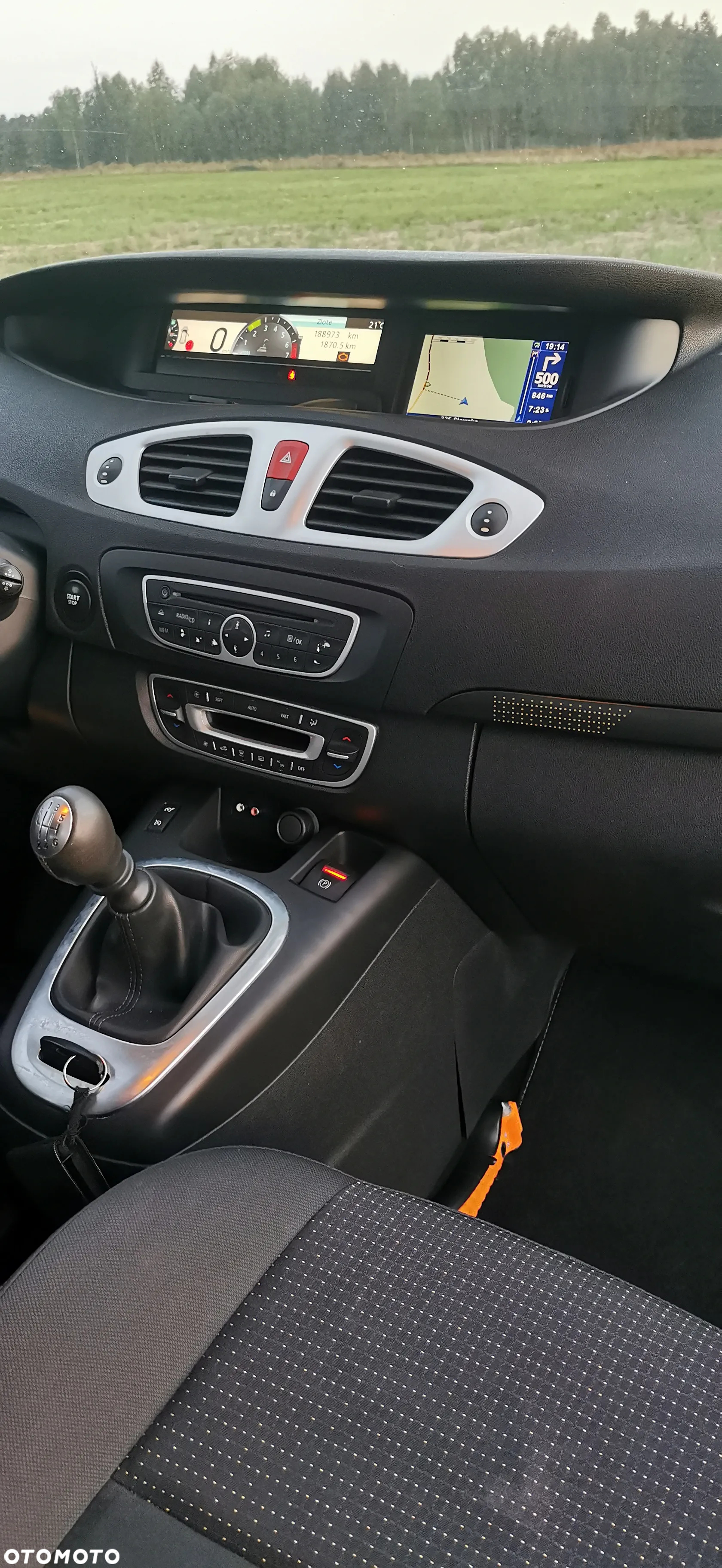 Renault Grand Scenic Gr 1.4 16V TCE TomTom Edition - 19