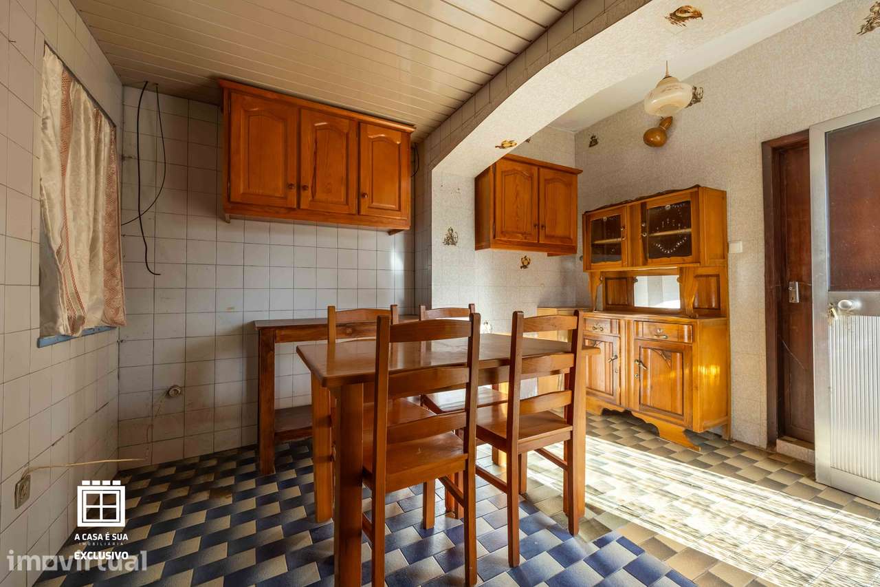Moradia T2 térrea com garagem, pátio e poço em Pardilhó - Exclusivo - Grande imagem: 4/29