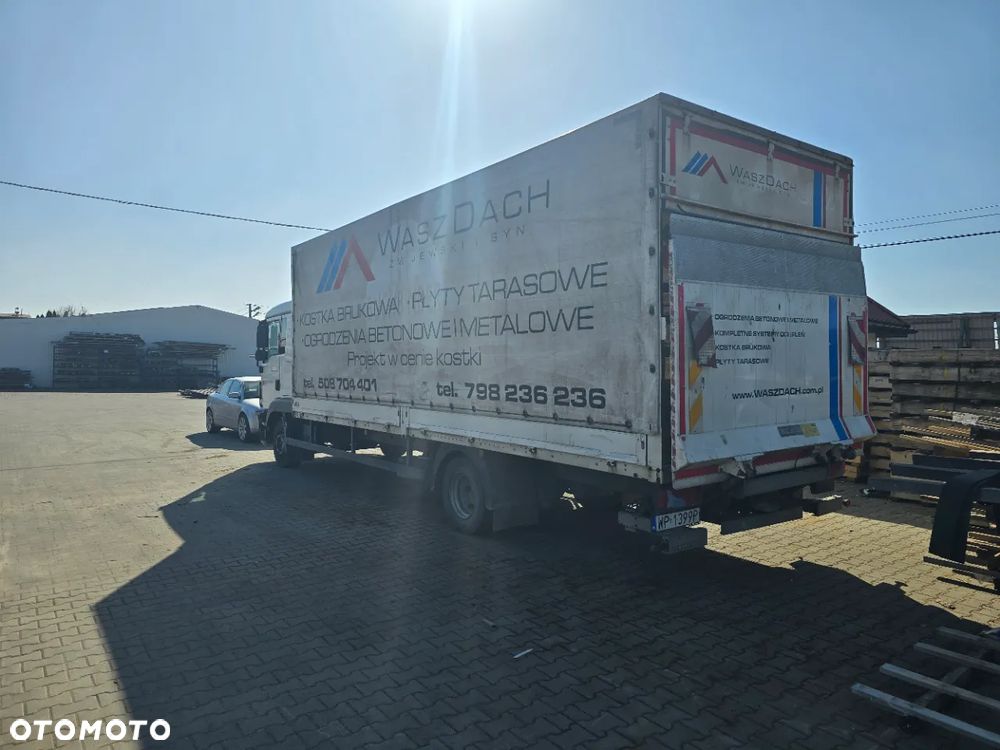 MAN MAN TGL 12.220 4x2 BL - 2