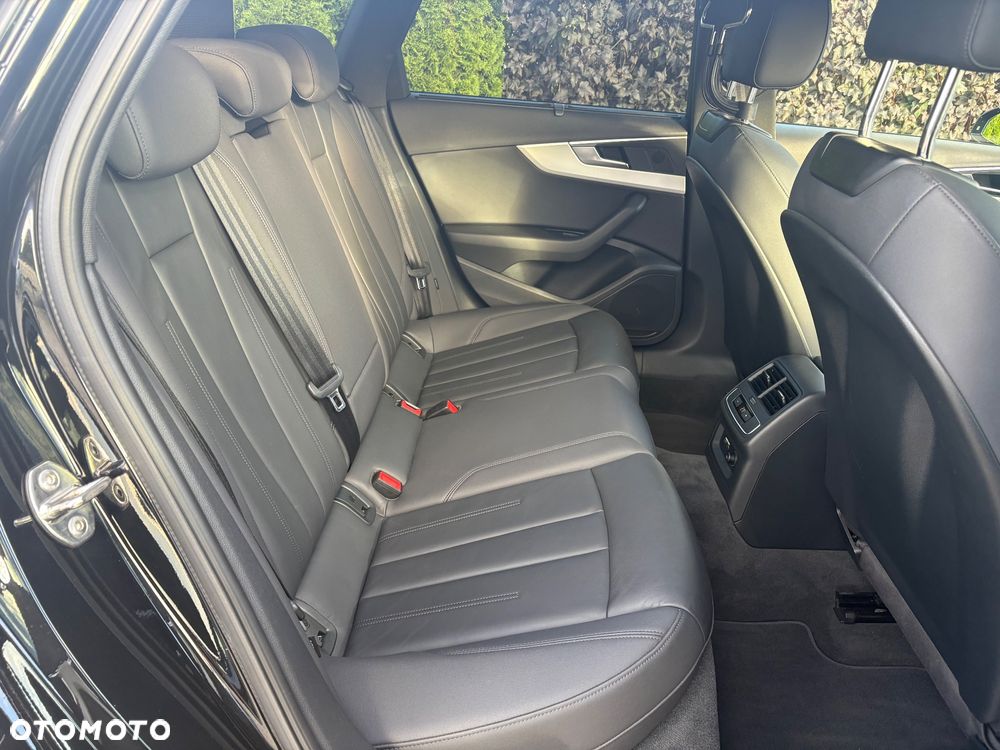 Audi A4 Avant 40 TDI Sport S tronic - 11