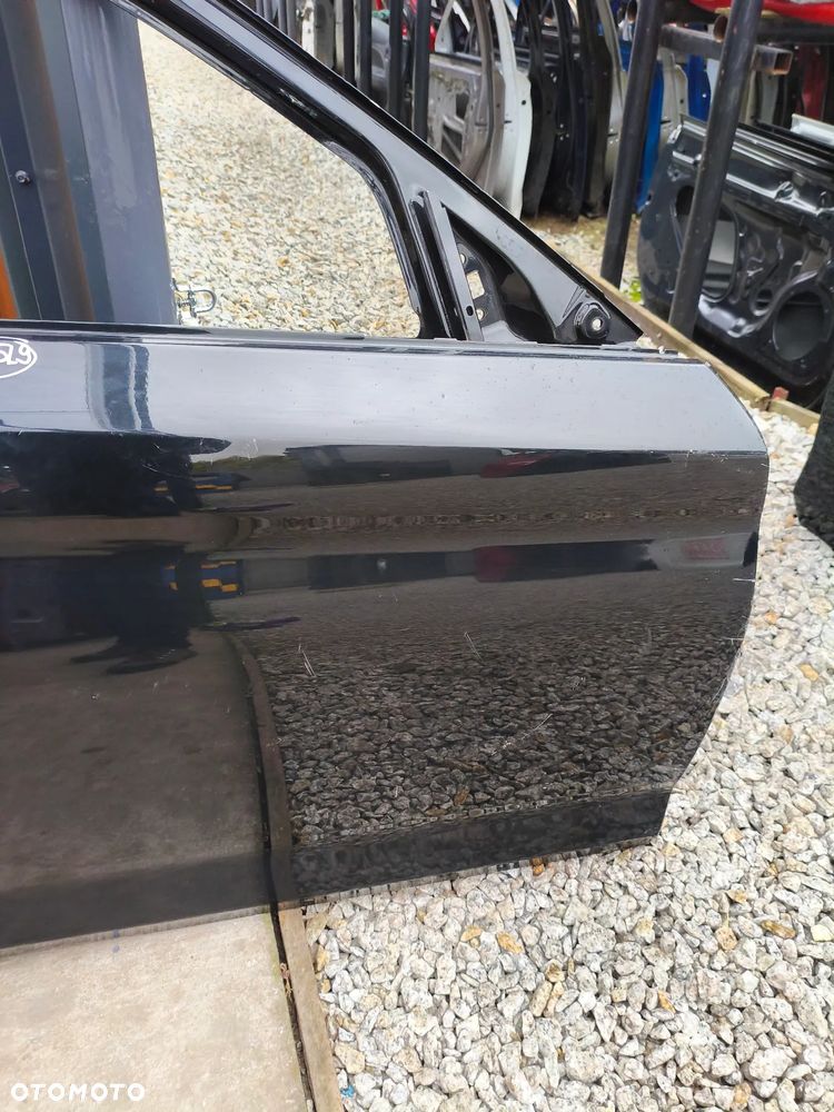 BMW 5 G30 G31 DRZWI PRAWE PRZEDNIE PRZÓD POZNAŃ GIEŁDA X69 - 2