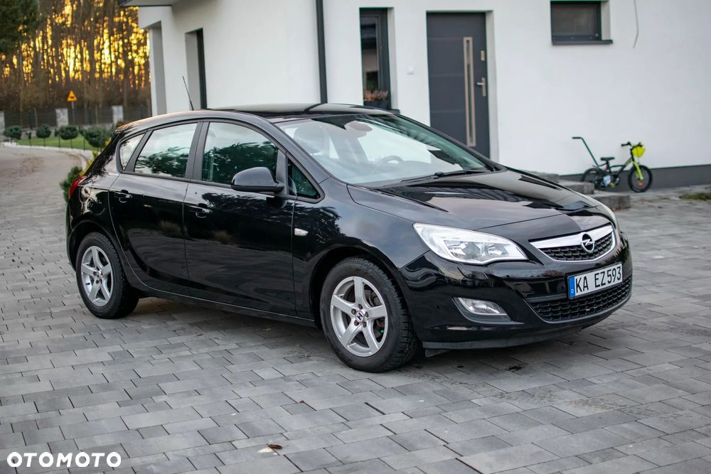 Opel Astra - 14