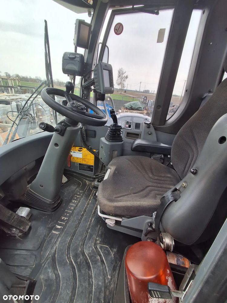Liebherr L556 - 5