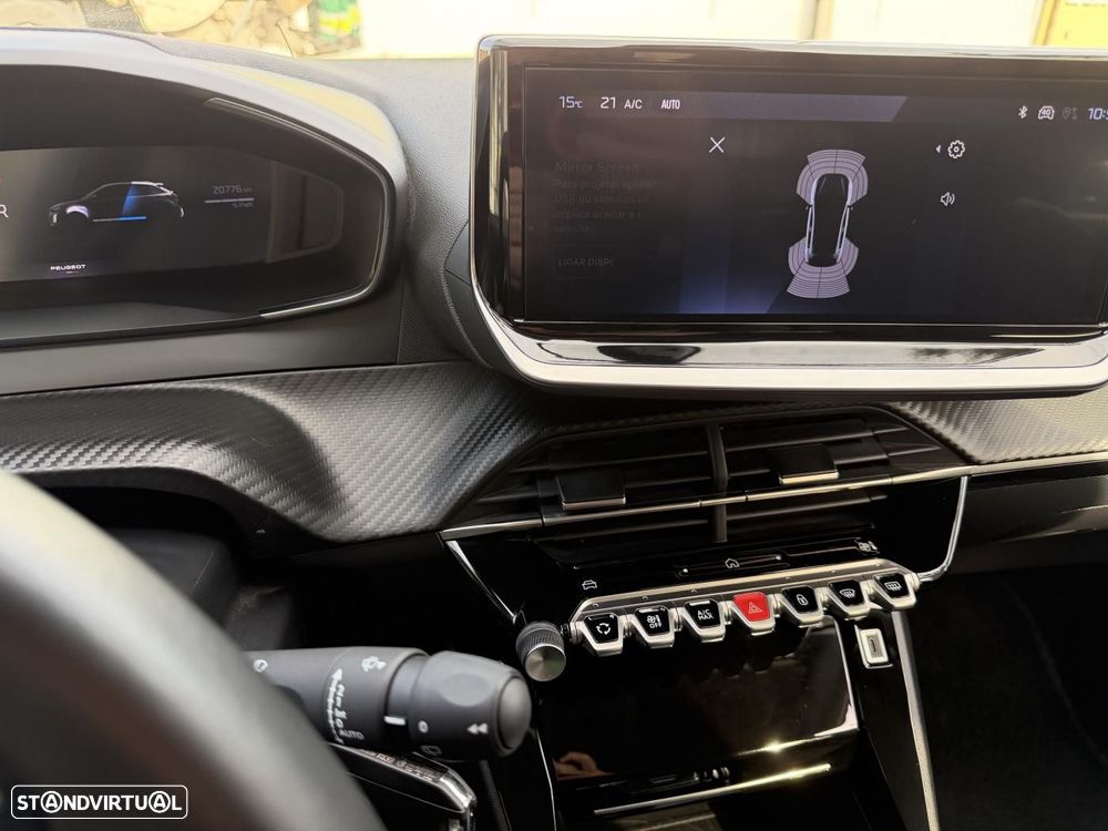 Peugeot 208 1.2 Hybrid GT e-DCS6 - 9