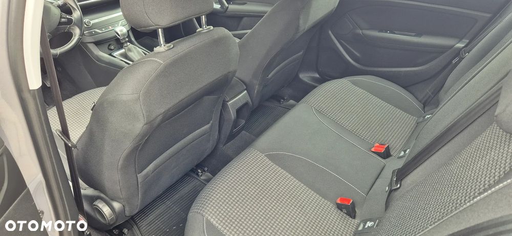 Peugeot 308 BlueHDi 100 Stop & Start Active Pack - 13