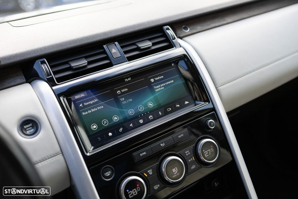 Land Rover Discovery 3.0 TD6 HSE Auto - 11