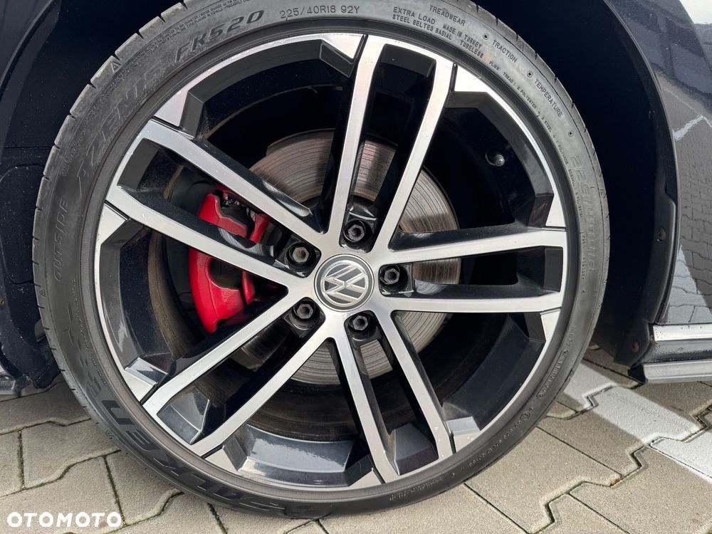 Volkswagen Golf GTD 2.0 TDI SCR DSG - 14