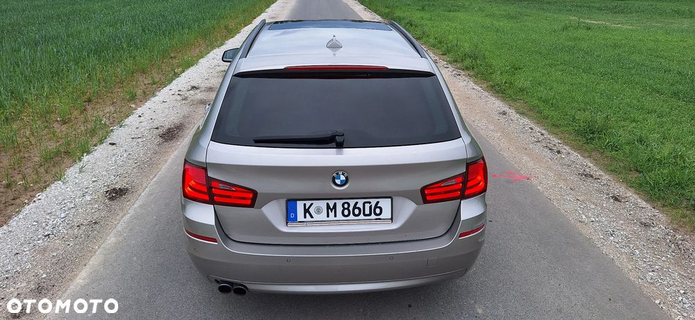 BMW Seria 5 520d Sport-Aut - 10
