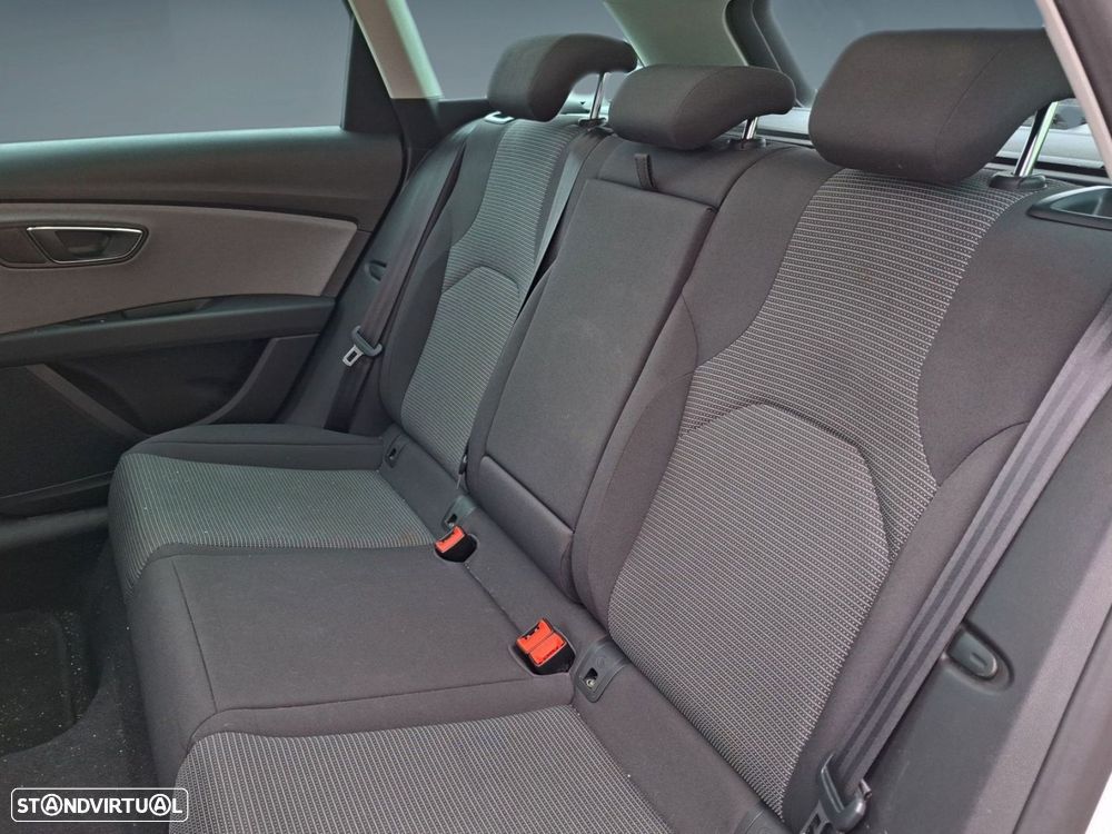 SEAT Leon 1.6 TDI Style S/S - 12