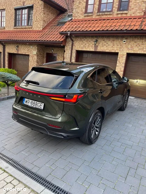 Lexus NX 450h+ Prestige AWD - 9