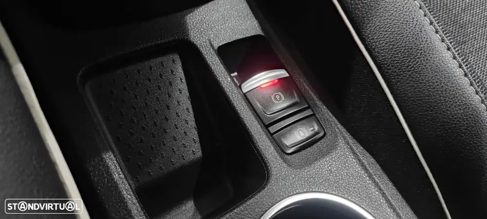 Renault Captur 1.0 TCe Intens Bi-Fuel - 34