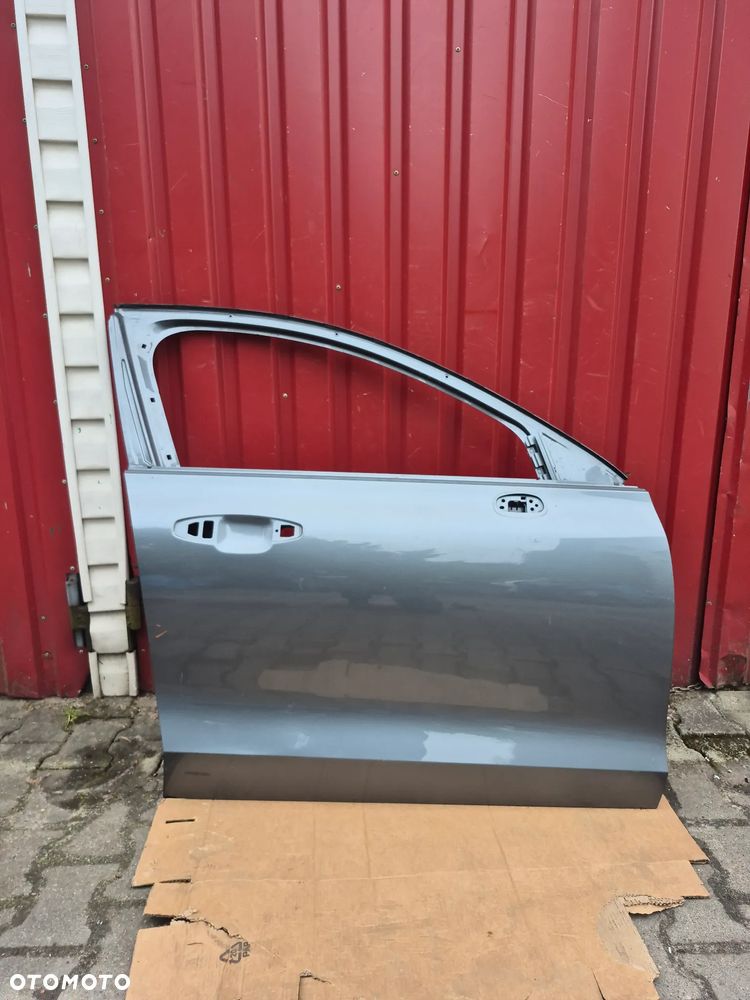 Volvo S60 III V60 II drzwi prawe 32351559 - 1