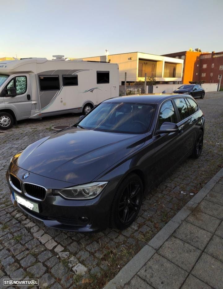 BMW 320