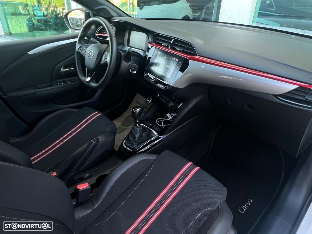 Opel Corsa 1.2 T GS - 23