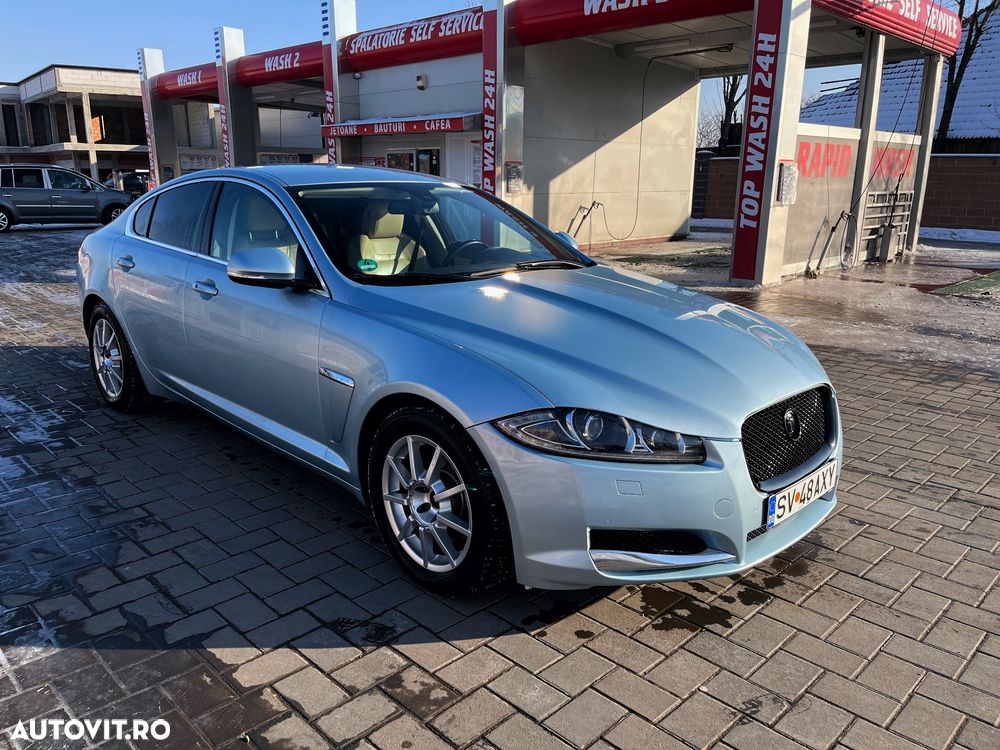 Jaguar XF 2.2 - 3